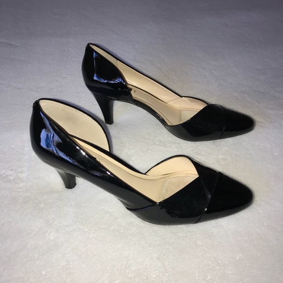 Alex Marie Black Patent Leather pumps - Picture 2 of 8